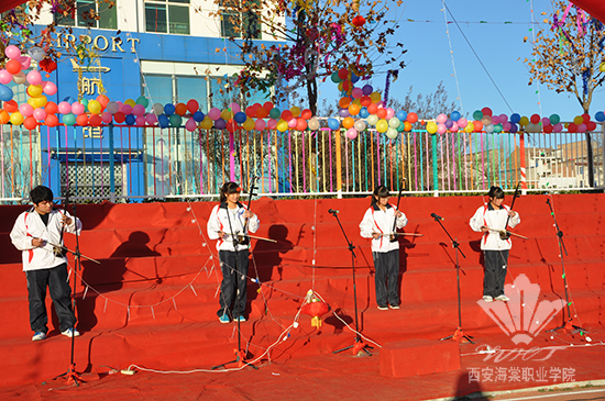 beat365中文官方网站中医美容学院“颂海杯”班歌比赛