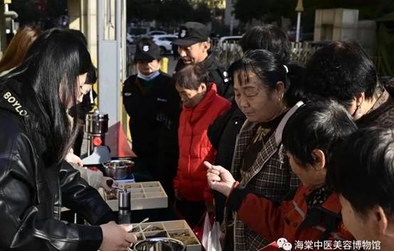 说明: lADPJw1WZJvgyE_NArHNBDg_1080_689